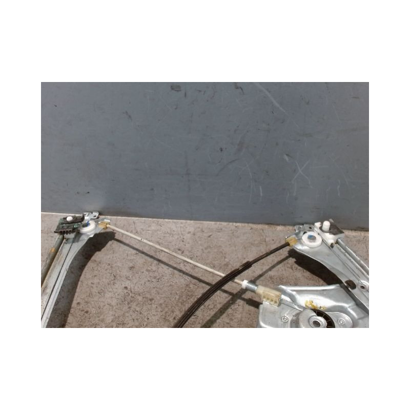 MECANISME+MOTEUR LEVE-GLACE AVANT DROIT RENAULT CLIO III 2010-