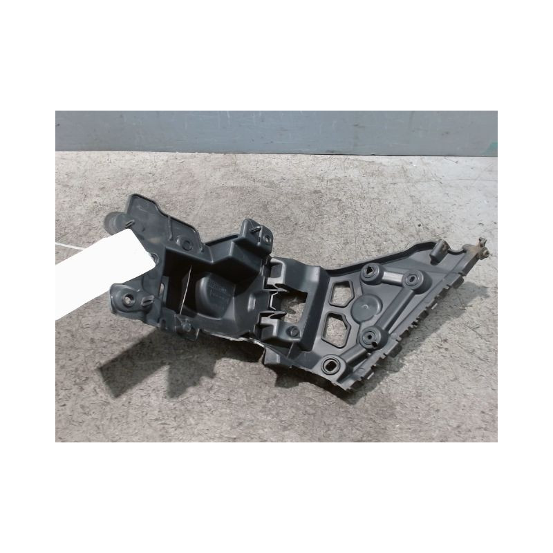 SUPPORT PARE-CHOC ARD RENAULT CLIO IV