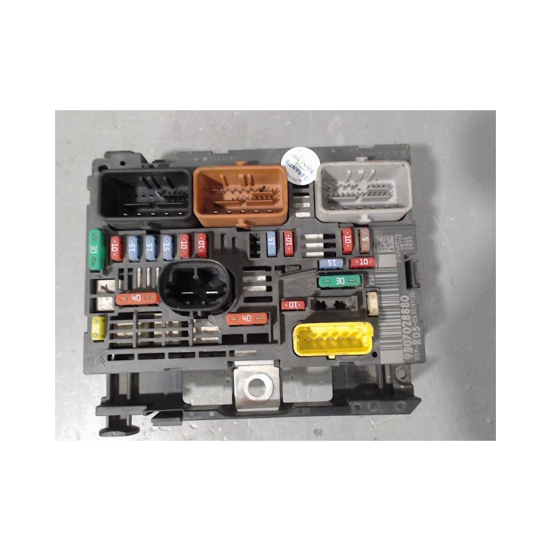 BOITE A FUSIBLES CITROEN BERLINGO FG II Phase 2 (B9) 2012-2015