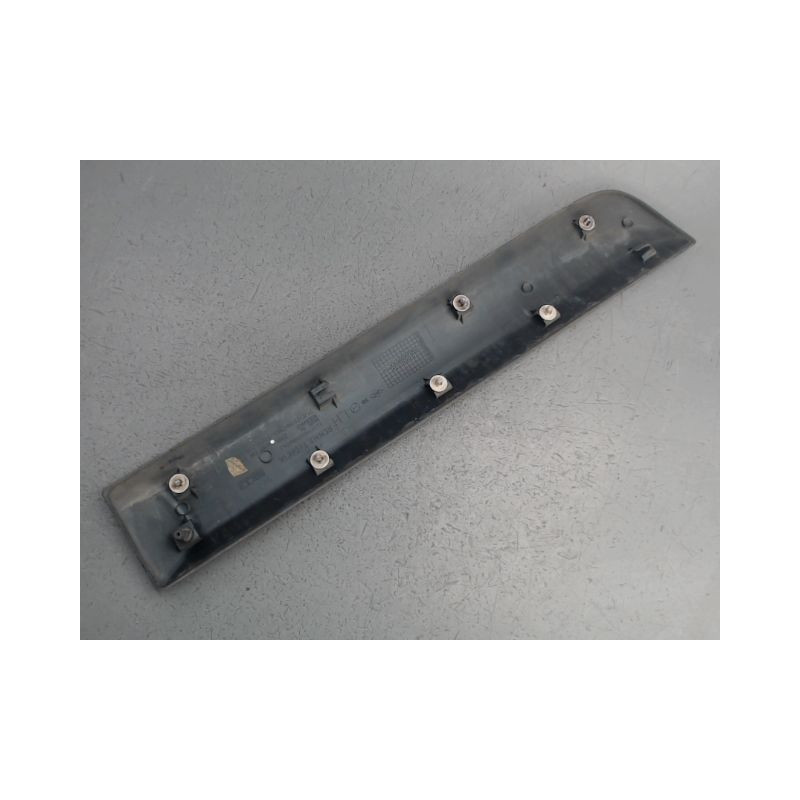 PROTECTION PORTE ARRIERE GAUCHE DACIA SANDERO