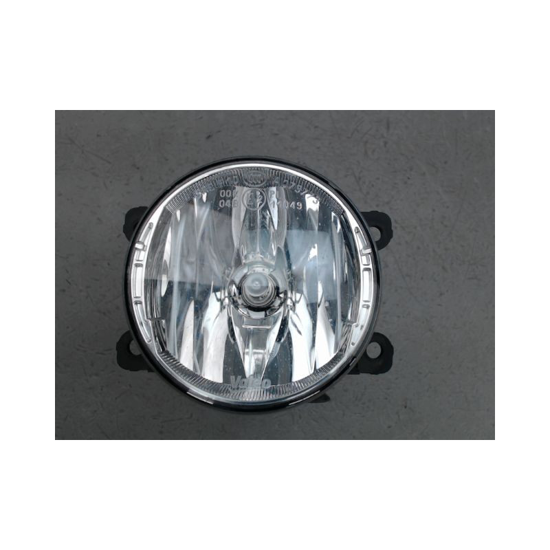 PHARE ANTIBROUILLARD AVANT DROIT RENAULT CLIO