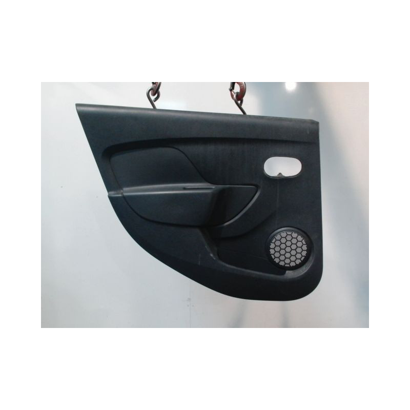 GARNITURE PORTE ARRIERE GAUCHE DACIA SANDERO 2008-