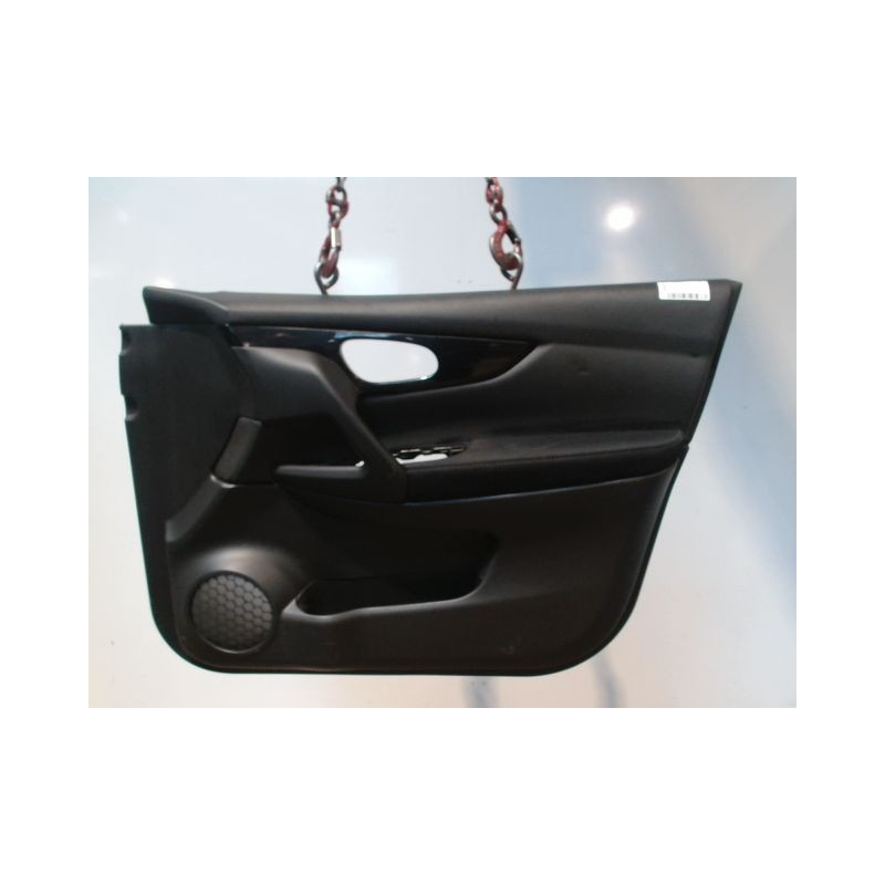 GARNITURE PORTE AVANT DROIT NISSAN QHASQAI 2007-