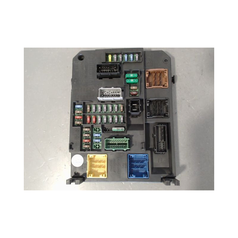 BOITIER GESTION HABITACLE PEUGEOT 308