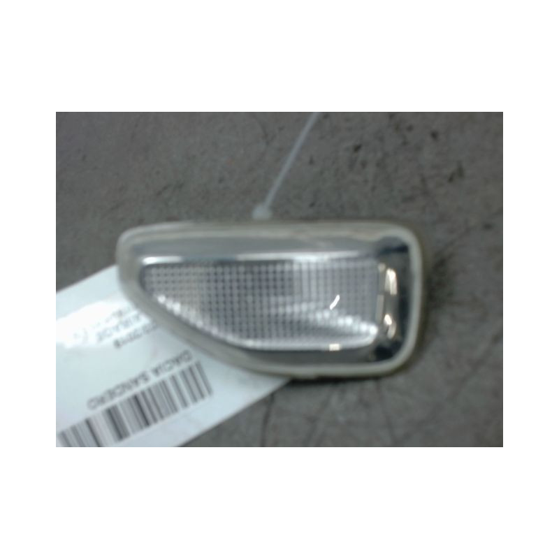 REPETITEUR AILE GAUCHE DACIA SANDERO