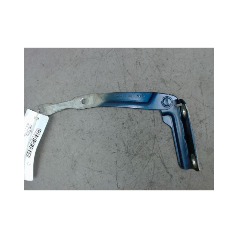 COMPAS DROIT CAPOT DACIA SANDERO