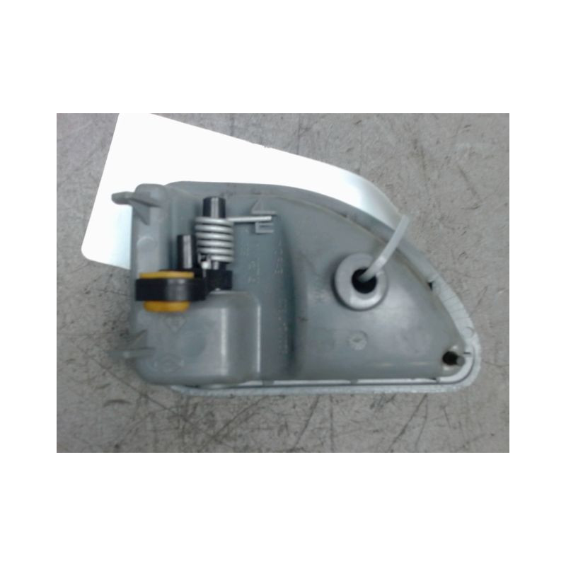 POIGNEE INTERIEURE PORTE AVANT DROIT RENAULT TWINGO PH.3 2000-2007