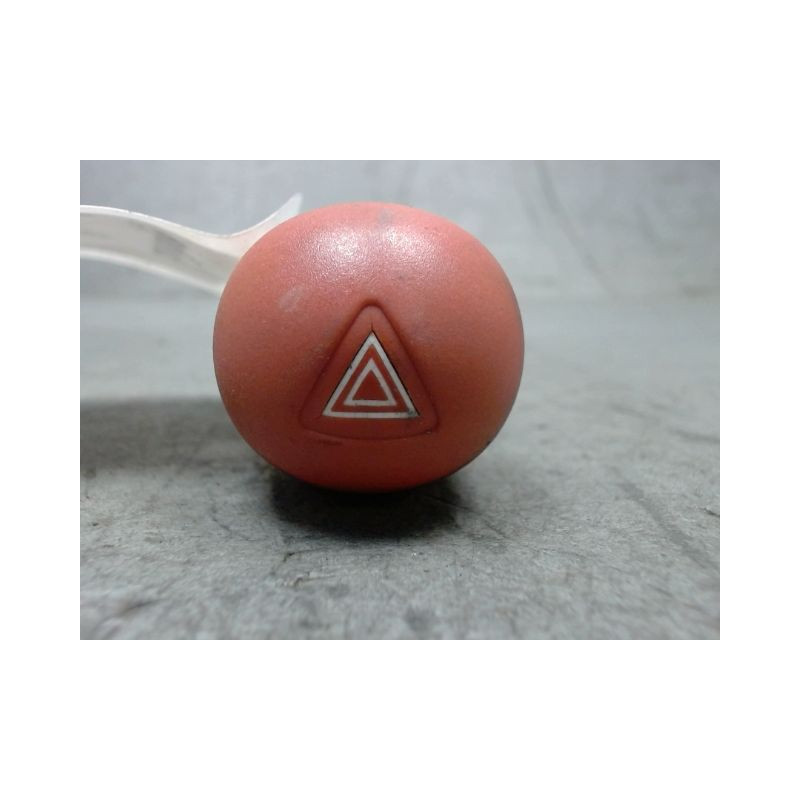 BOUTON DE WARNING RENAULT TWINGO PH.3 2000-2007