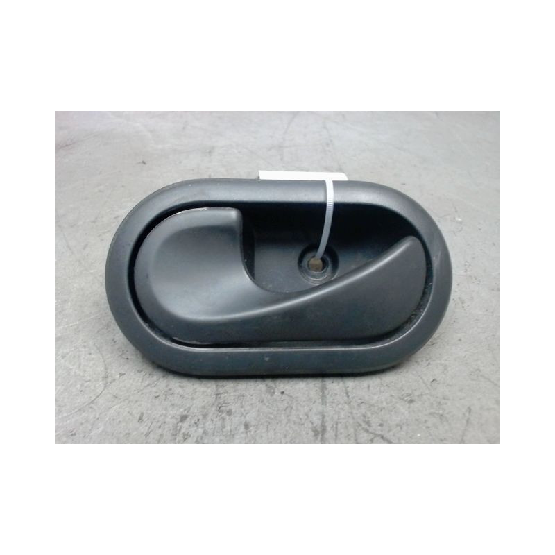 POIGNEE INTERIEURE PORTE AVANT GAUCHE DACIA SANDERO