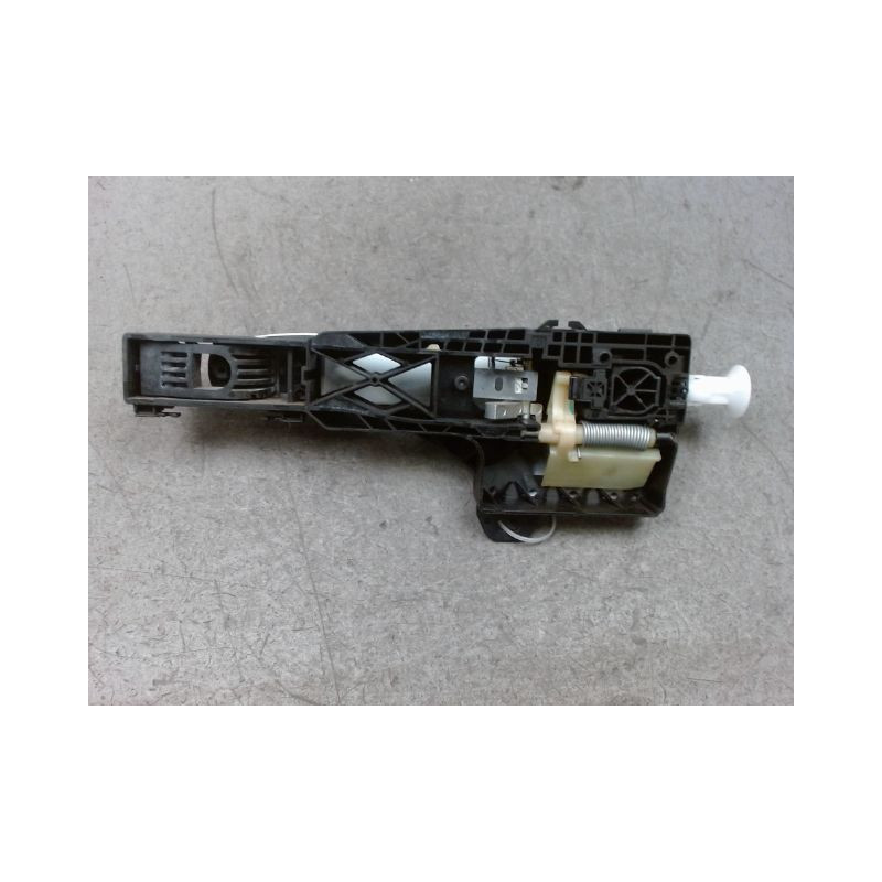 POIGNEE EXTERIEURE PORTE ARRIERE DROIT RENAULT MEGANE
