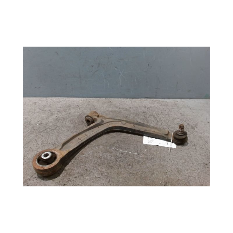 TRIANGLE INFERIEUR AVANT DROIT FIAT 500 2007-