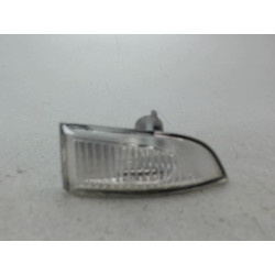 REPETITEUR RETROVISEUR DROIT