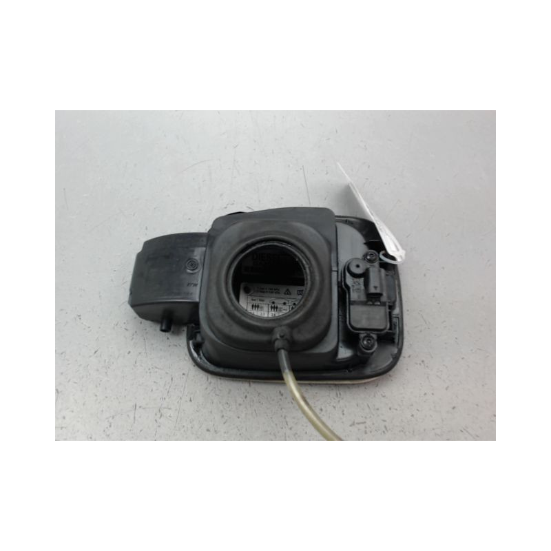 VOLET DE TRAPPE CARBURANT SEAT TOLEDO 2004-