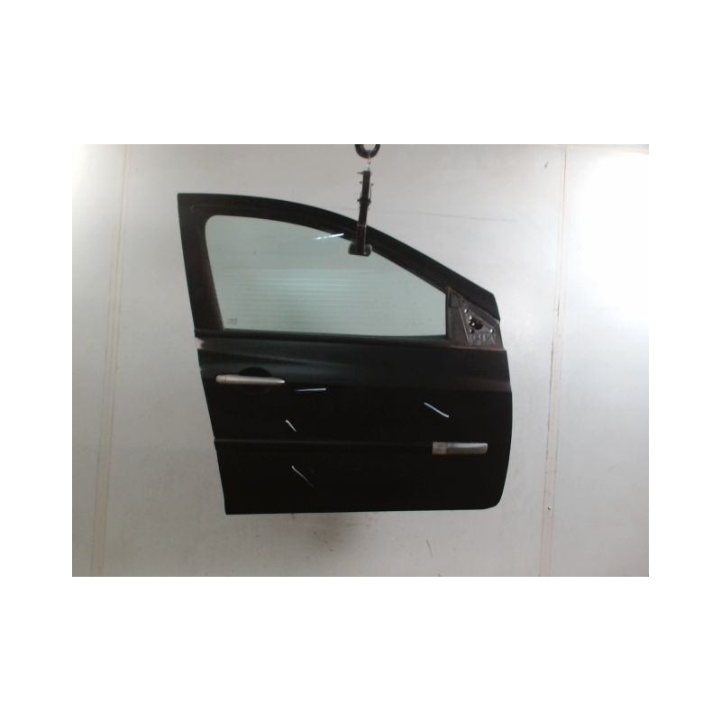 PORTE AVANT DROIT RENAULT CLIO