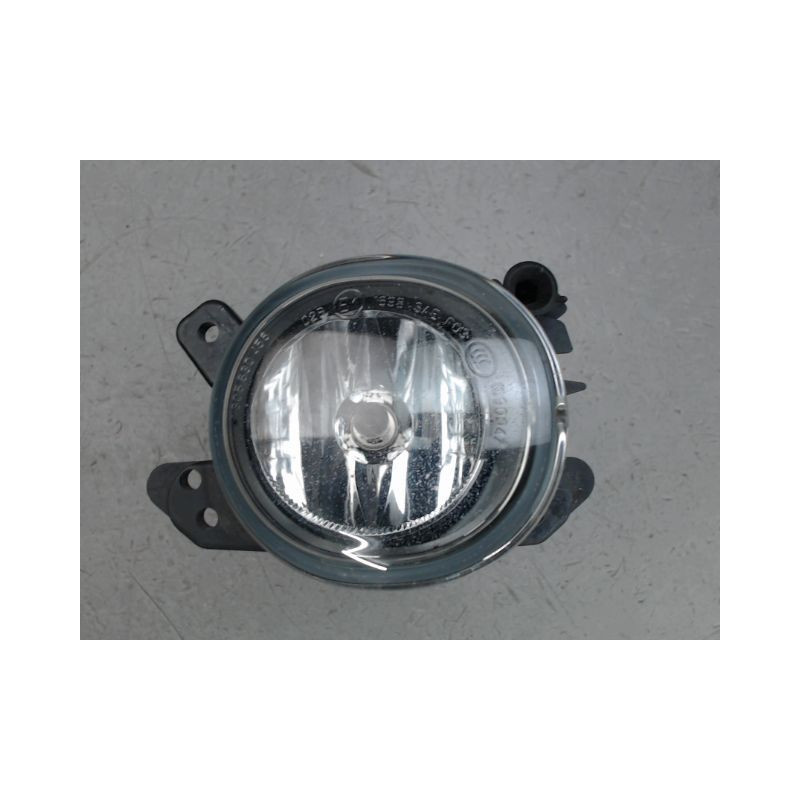 PHARE ANTIBROUILLARD AVANT DROIT MERCEDES CLASSE C