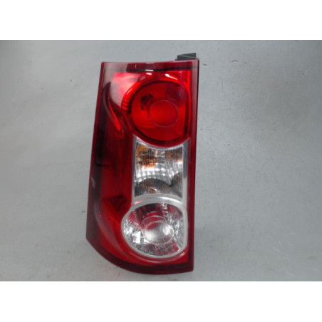 FEU ARRIERE GAUCHE  DACIA LOGAN