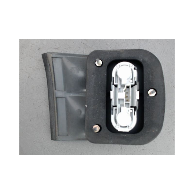 FEU ARRIERE INTERIEUR DROIT FIAT PUNTO