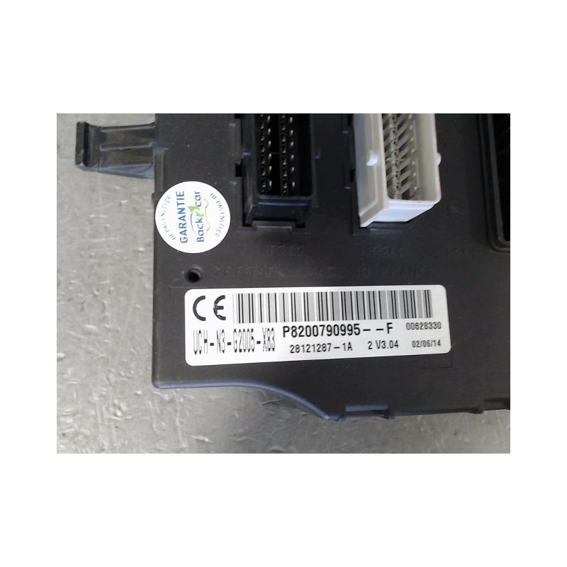 BOITIER GESTION HABITACLE RENAULT TRAFIC