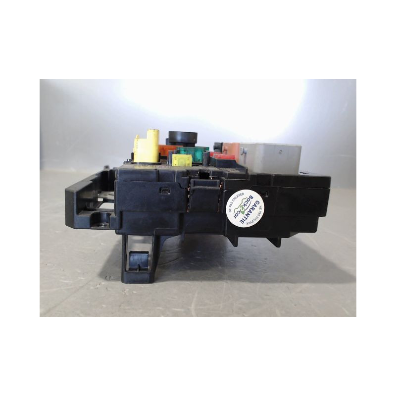 BOITE A FUSIBLES PEUGEOT 307 2005-2007