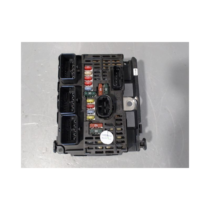 BOITE A FUSIBLES CITROEN C4 2008-