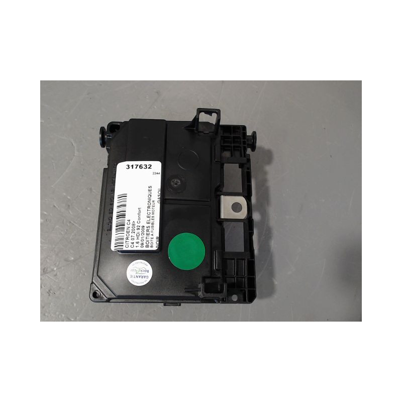 BOITE A FUSIBLES CITROEN C4 2008-