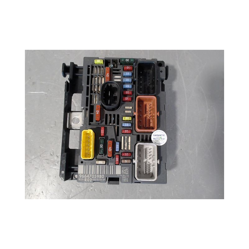 BOITE A FUSIBLES CITROEN C4 PICASSO LONG