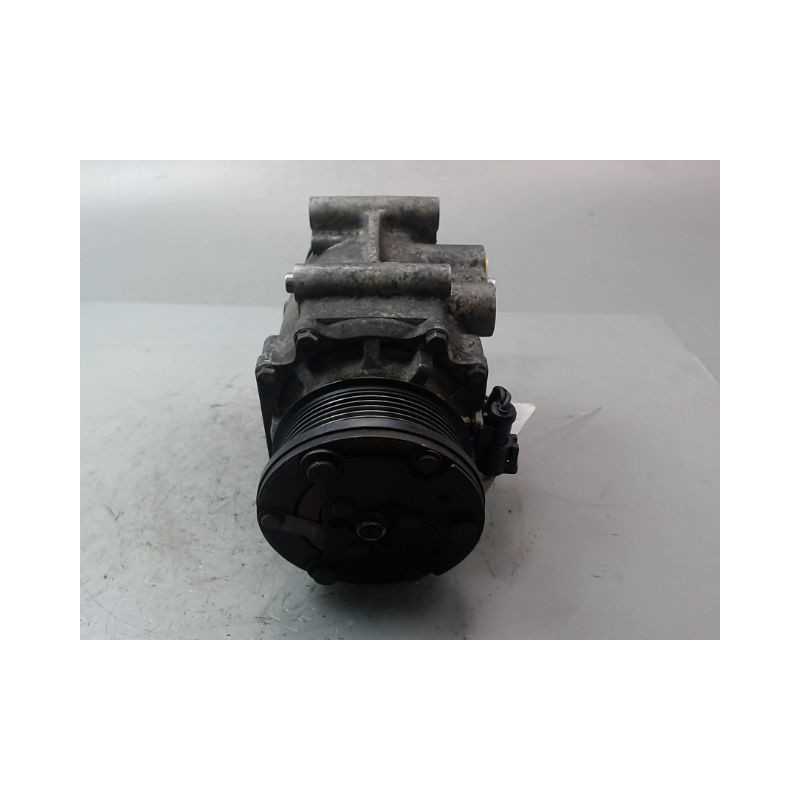 COMPRESSEUR AIR CONDITIONNE FORD FOCUS I 1998-2004