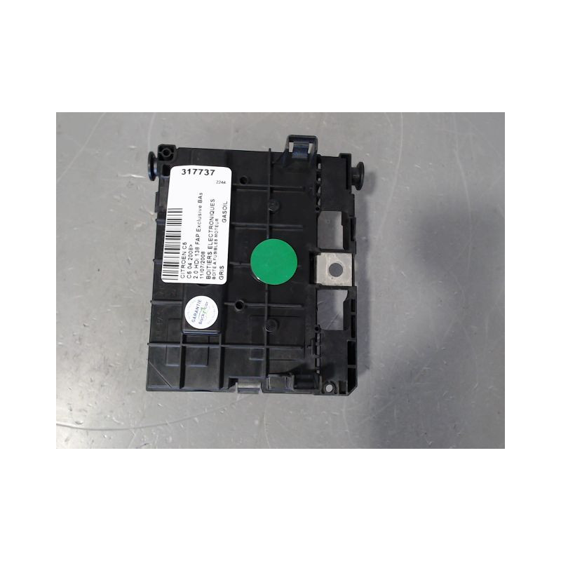 BOITE A FUSIBLES CITROEN C5 2008-