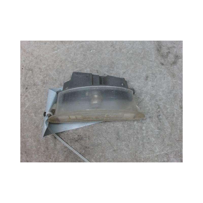ECLAIREUR PLAQUE DE POLICE RENAULT CLIO II PH.2 01-06