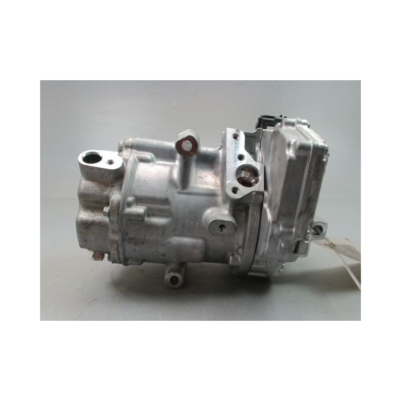 COMPRESSEUR AIR CONDITIONNE RENAULT CLIO