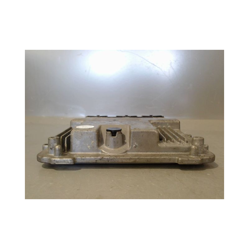 CALCULATEUR MOTEUR CITROEN C3