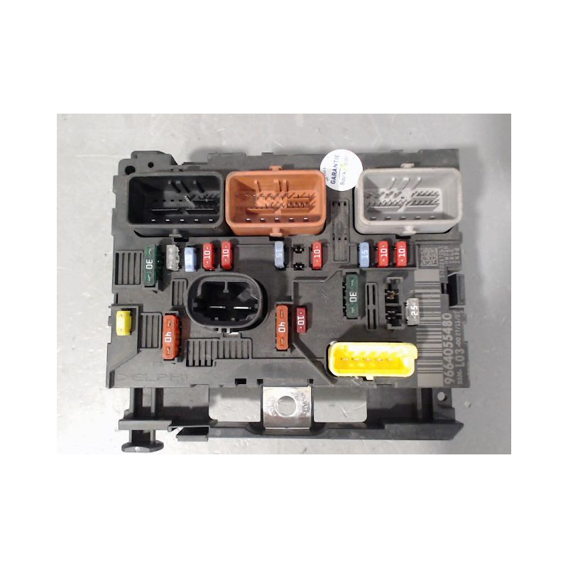 BOITE A FUSIBLES CITROEN C3