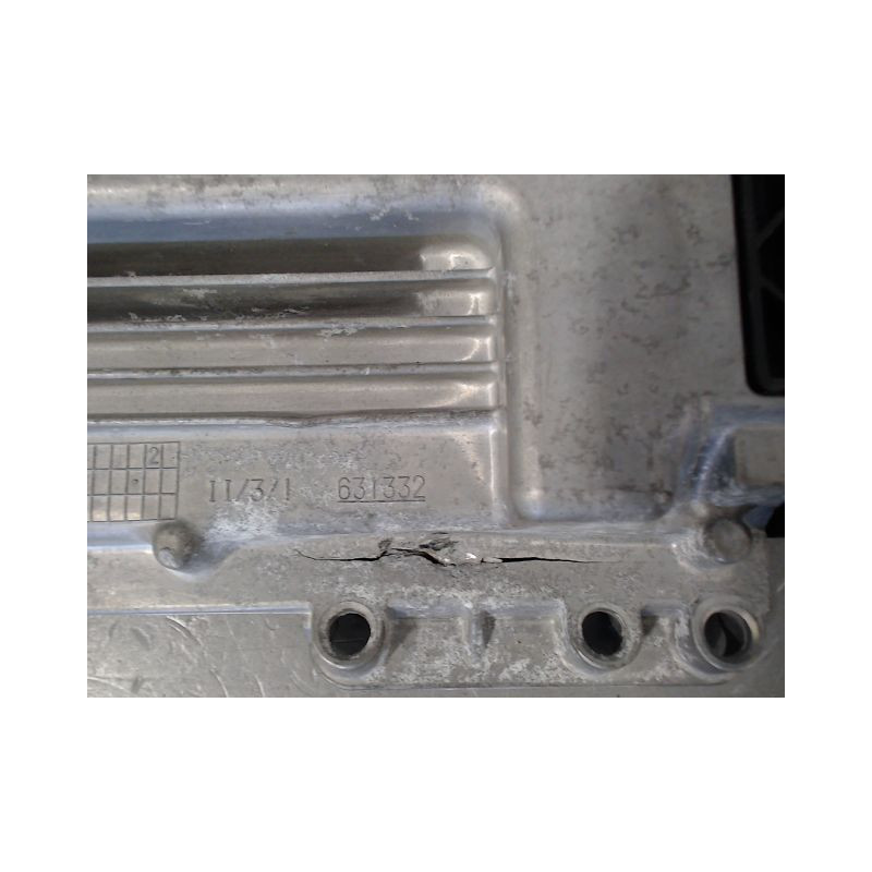 CALCULATEUR MOTEUR PEUGEOT PARTNER