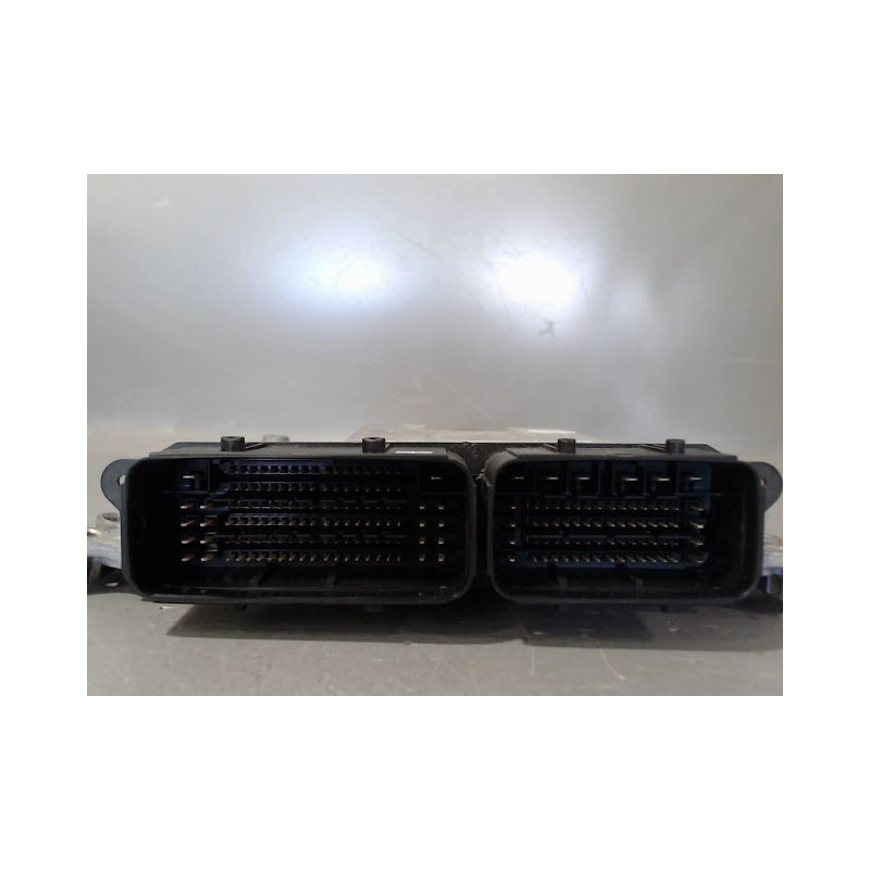 CALCULATEUR MOTEUR PEUGEOT PARTNER
