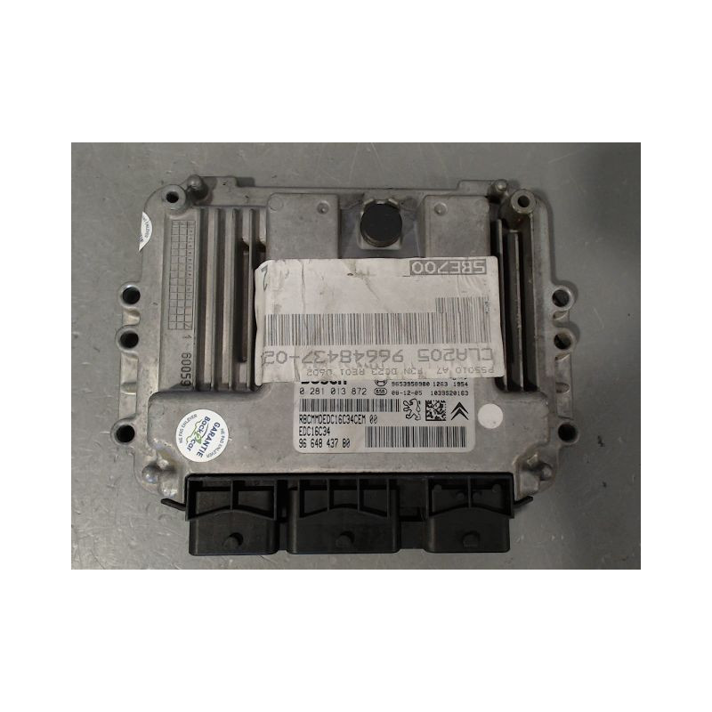 CALCULATEUR MOTEUR PEUGEOT 207
