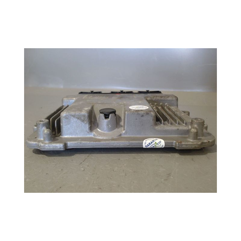 CALCULATEUR MOTEUR CITROEN C2