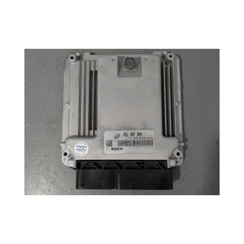 CALCULATEUR MOTEUR VOLKSWAGEN GOLF