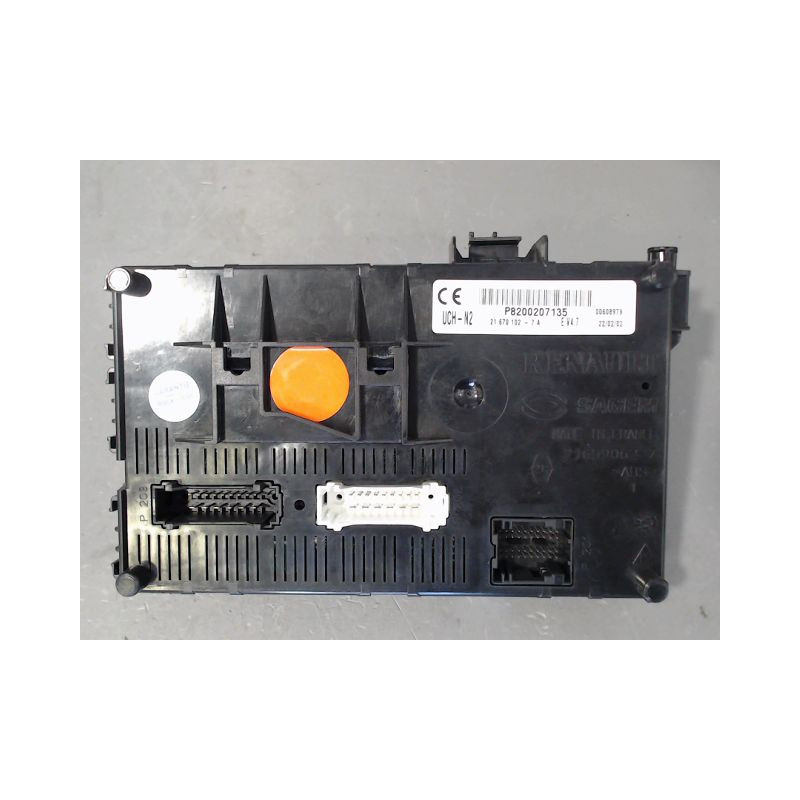 BOITIER GESTION HABITACLE RENAULT CLIO