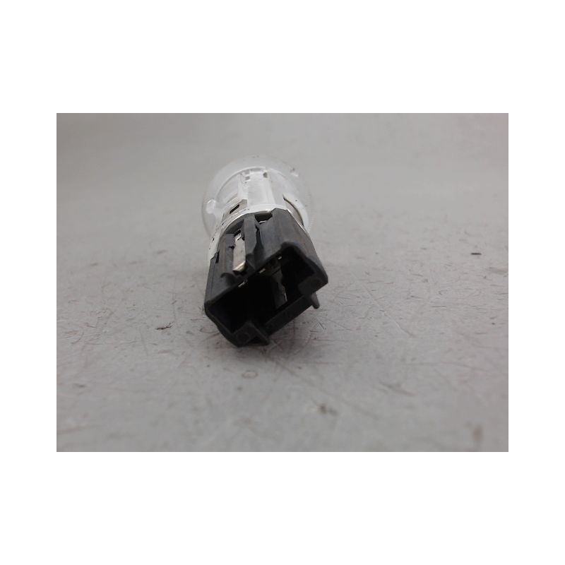PRISE 12V AV RENAULT MEGANE
