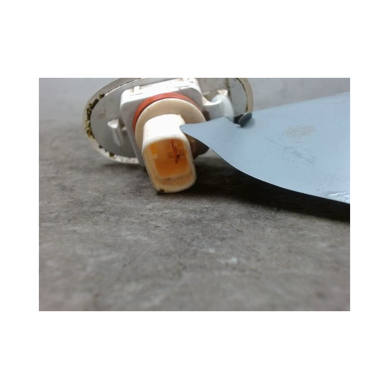 REPETITEUR AILE GAUCHE OPEL KARL