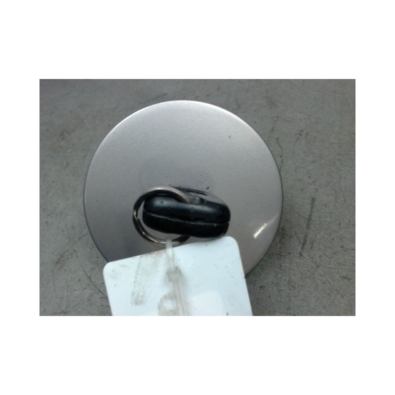 BOUCHON RESERVOIR A CARBURANT PEUGEOT 206 3P