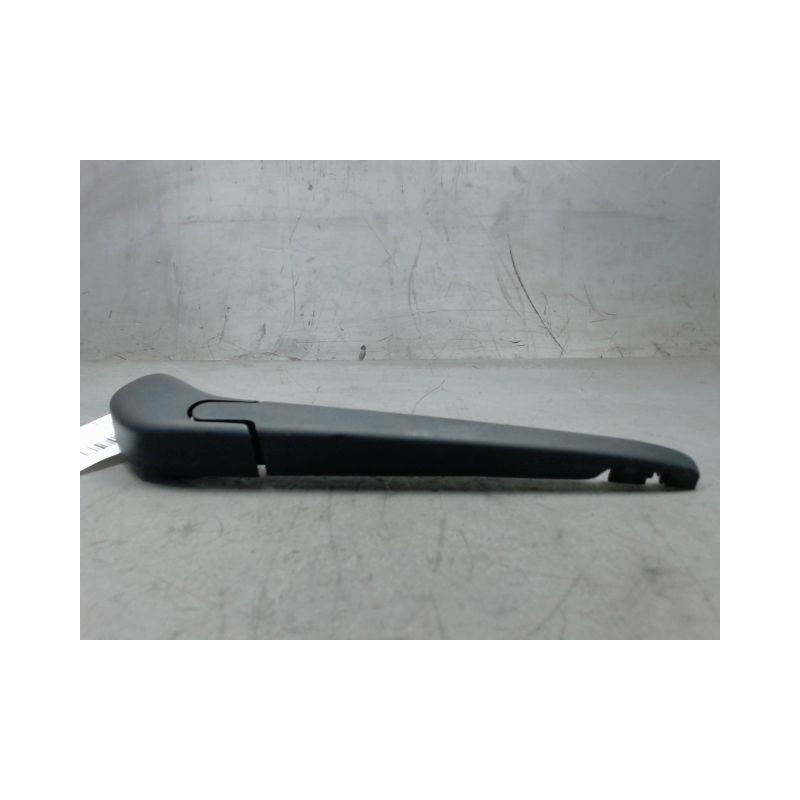 BRAS ESSUIE-GLACE ARRIERE VOLVO V50