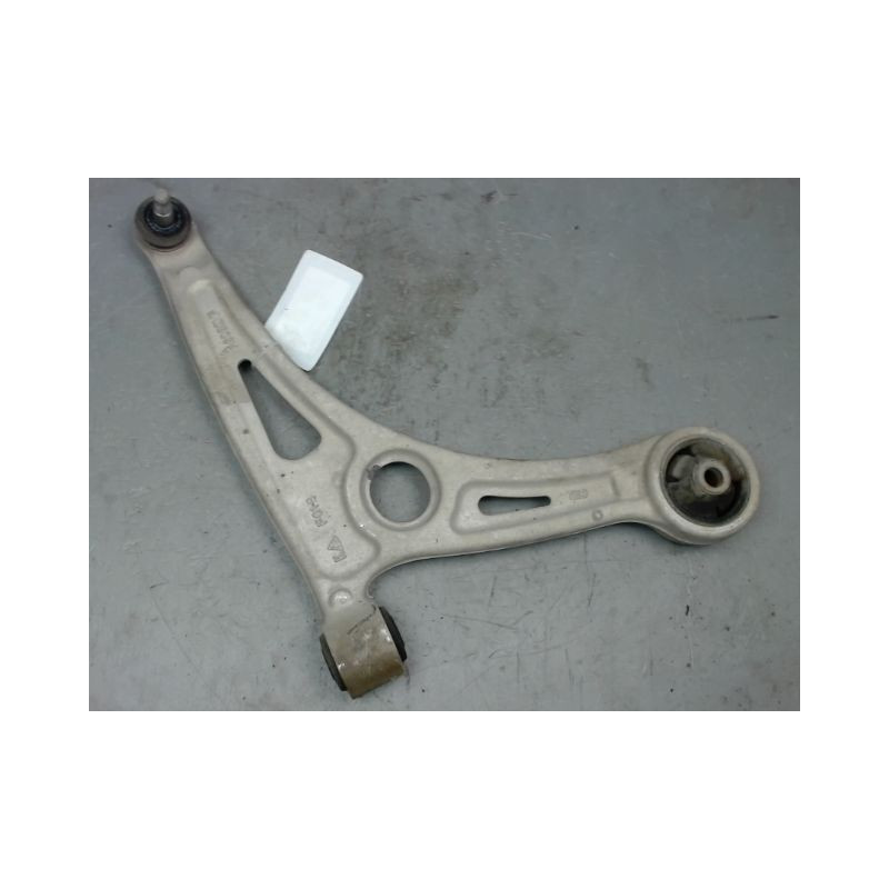 TRIANGLE INFERIEUR AVANT DROIT KIA NIRO