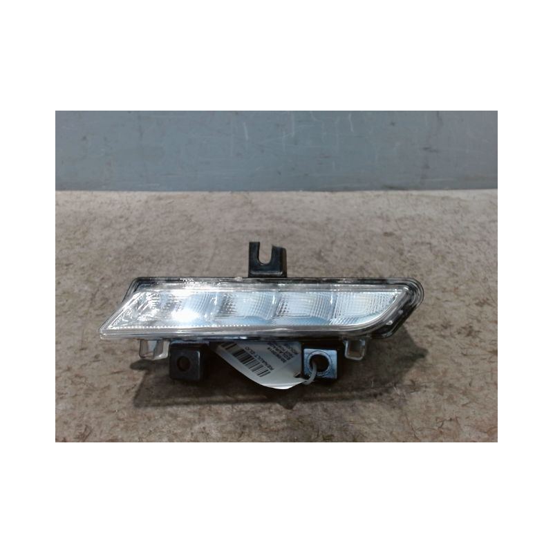 FEUX POSITION GAUCHE RENAULT CLIO