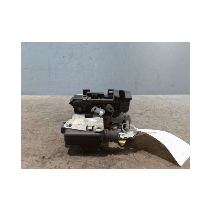 SYSTEME CONDAMNATION AVANT DROIT DACIA SANDERO 2008-