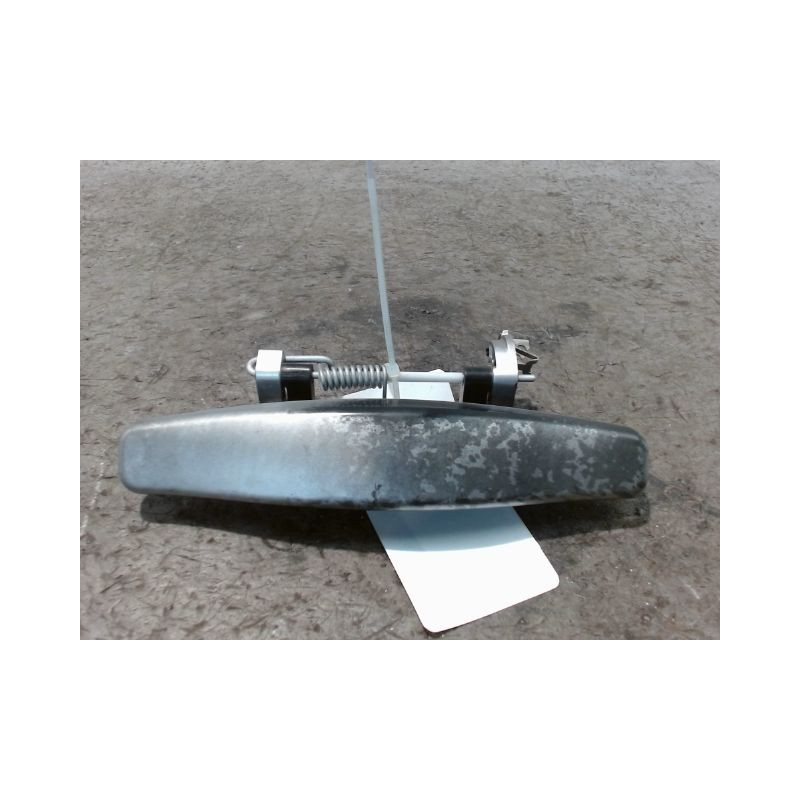POIGNEE EXTERIEURE PORTE AVANT GAUCHE DACIA SANDERO 2008-