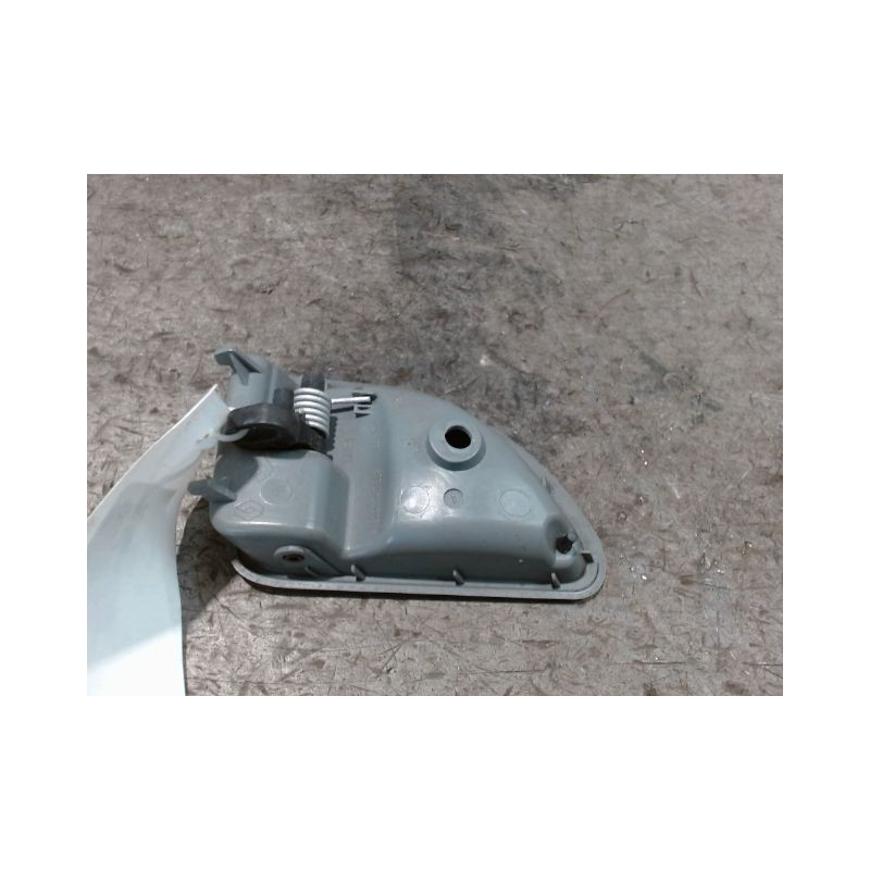 POIGNEE INTERIEURE PORTE AVANT DROIT RENAULT TWINGO PH.3 2000-2007