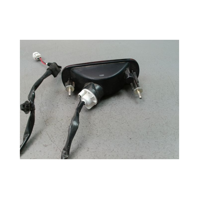 FEU BROUILLARD CENTRAL ARRIERE SUZUKI SWIFT