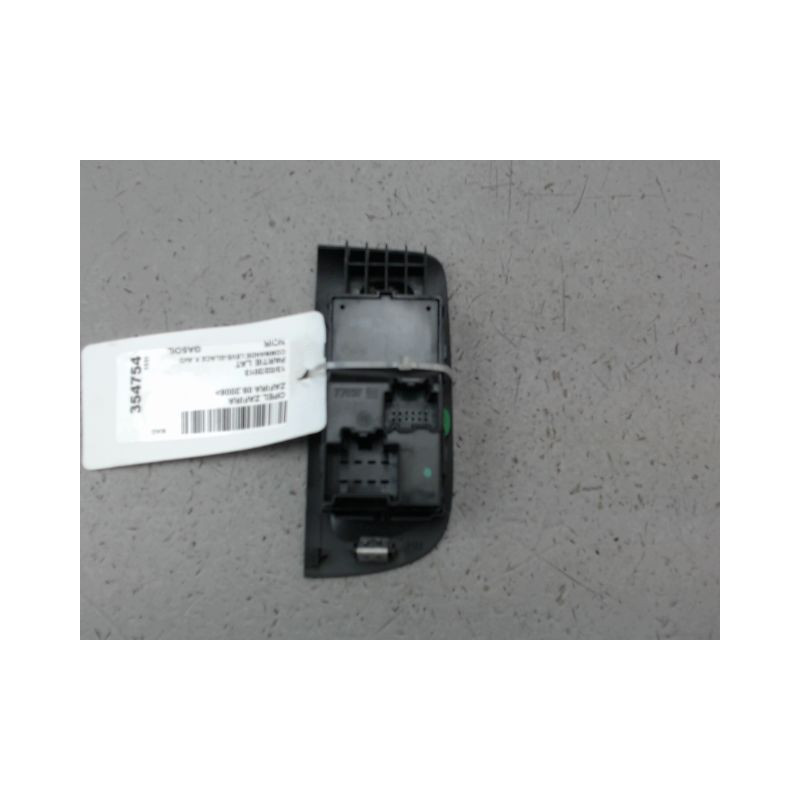 COMMANDE LEVE-GLACE PORTE AVD OPEL ZAFIRA 2006-