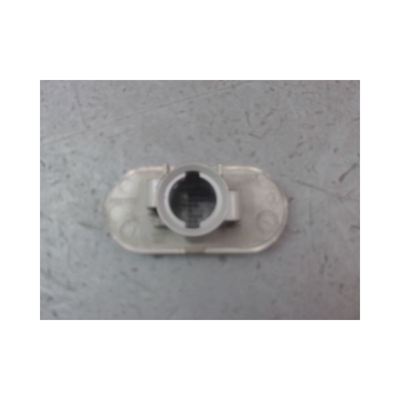 REPETITEUR AILE DROIT RENAULT TWINGO II Phase 2 2011-2014
